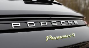 Porsche Panamera 4 E-Hybrid