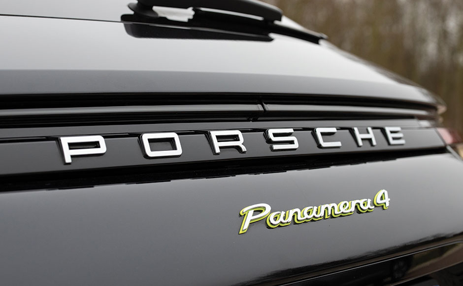 Porsche Panamera 4 E-Hybrid