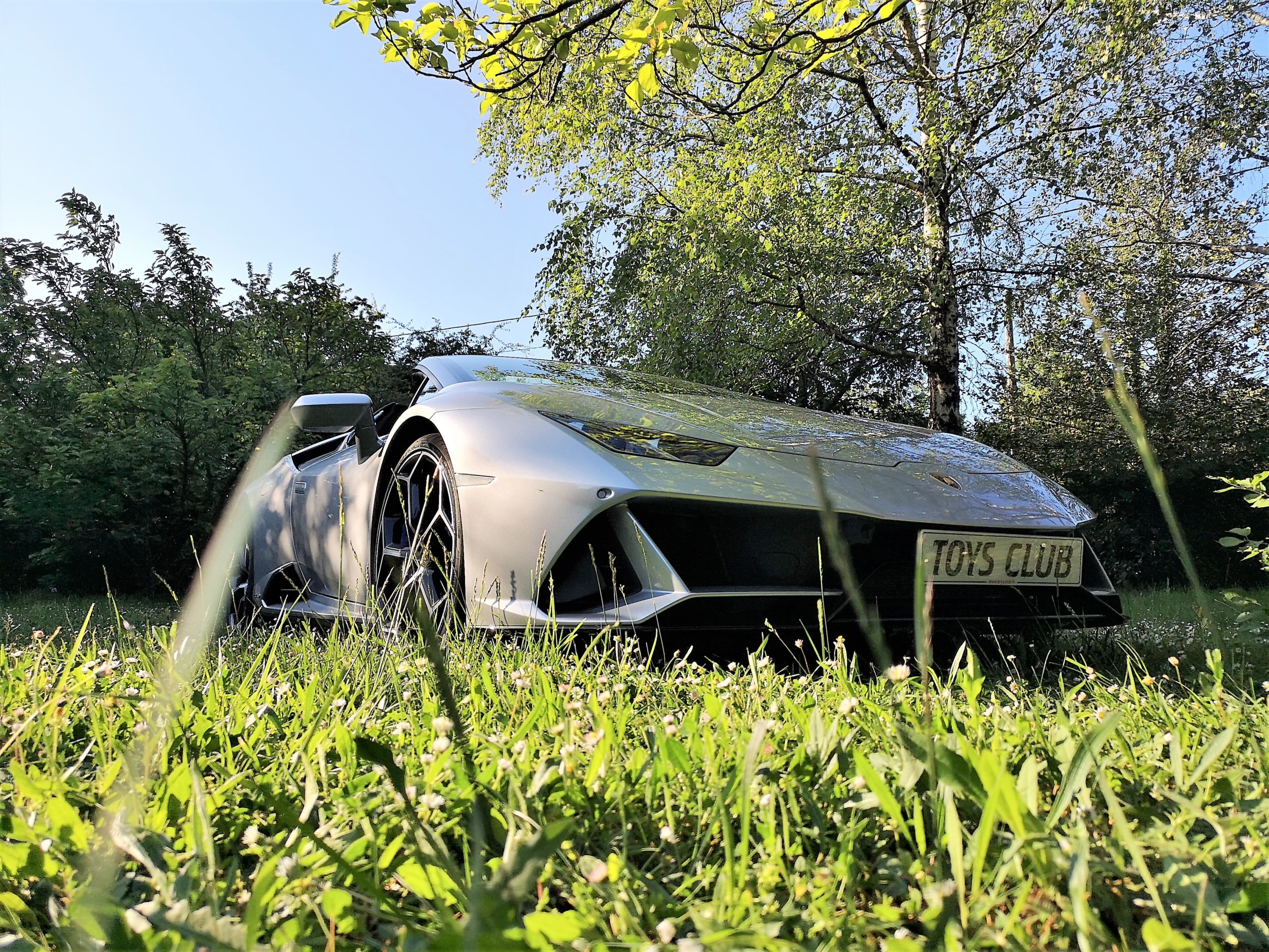 LAMBORGHINI HURACAN