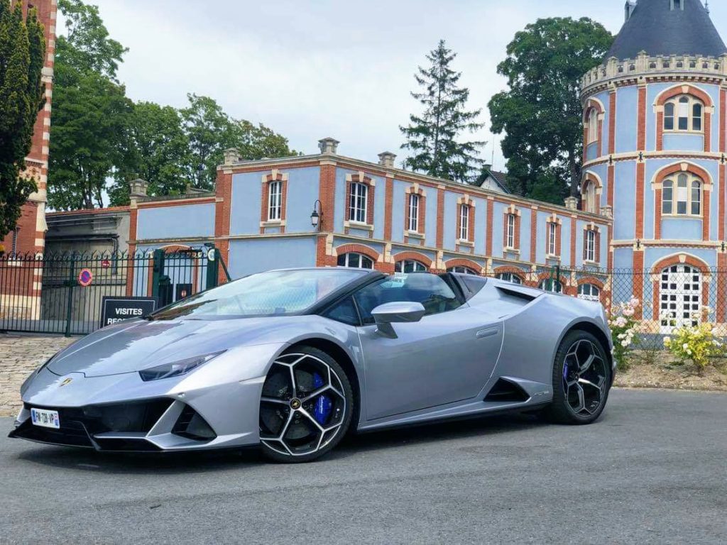 LAMBORGHINI HURACAN