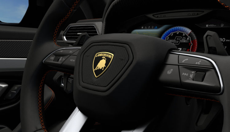 Lamborghini URUS