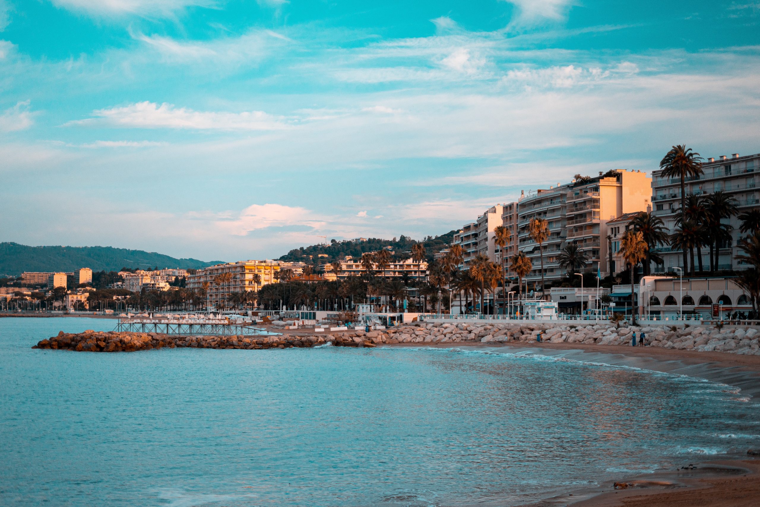 Voiture idéale voyage Cannes