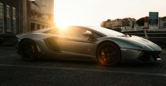 Automobile sportive